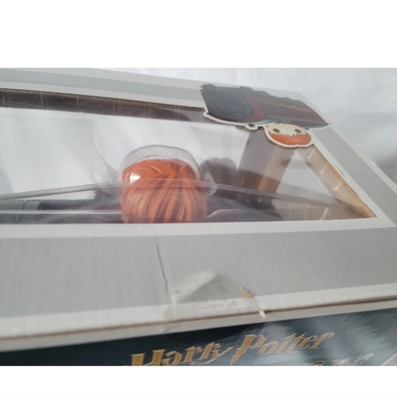 Funko Pop! Rides Hogwarts Express Engine #20 Harry Potter #21 Ron & #22 Hermione - Picture 2 of 16